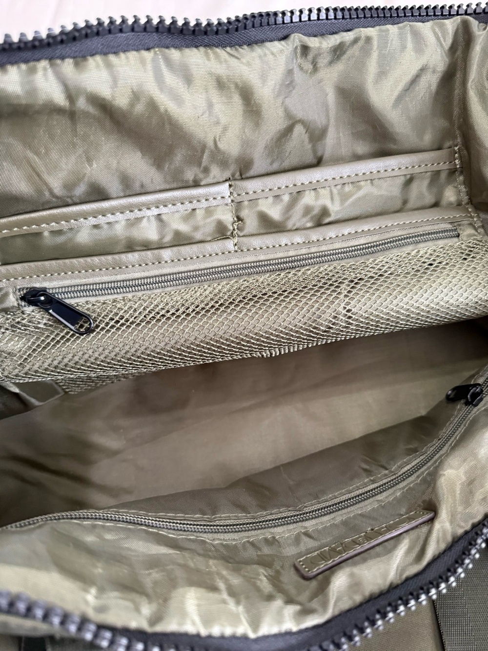Joan & David Olive Green Nylon Utility Weekender Tote Travel Gym Bag - Picture 9 of 12